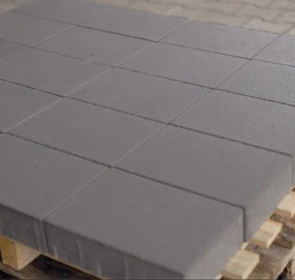 Rechteckpflaster anthrazit, 8cm LKW befahrbar auf Palette