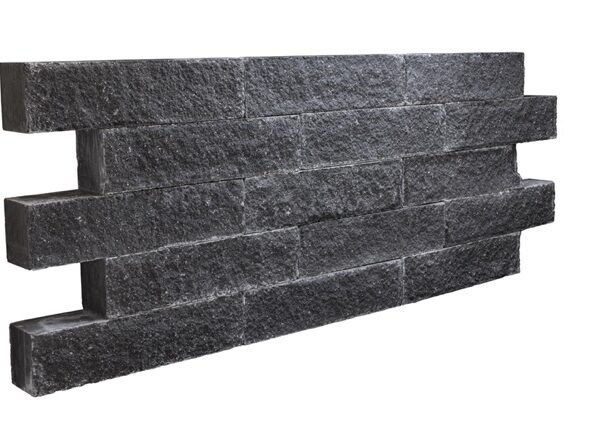 Mauersteine Anthrazit 60cm, 1-seitig gespalten, getrommelt und und Sichtseiten bossiert/glatt