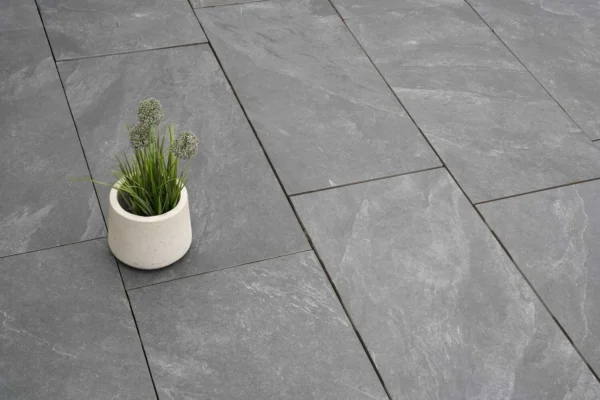 Keramikverbund-Terrassenplatte "Ceratio Core Basalt" | 80x40x4cm